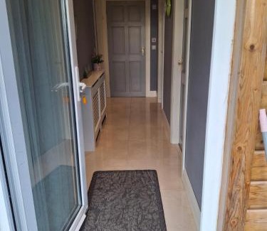 Connacht Apartamento | Country Cabin Retreat, Ireland's Hidden Heartland F35 YC67