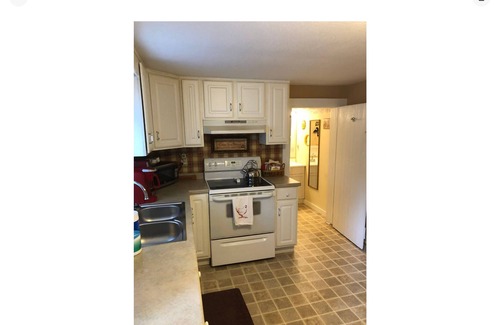 Franklin Cabaña | country charm cottage in a quiet neighborhood. easy access.