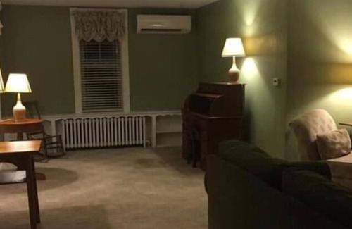 Conestoga Casa | WINTER FEBRUARY SPECIAL!Country charmer in village of Conestoga