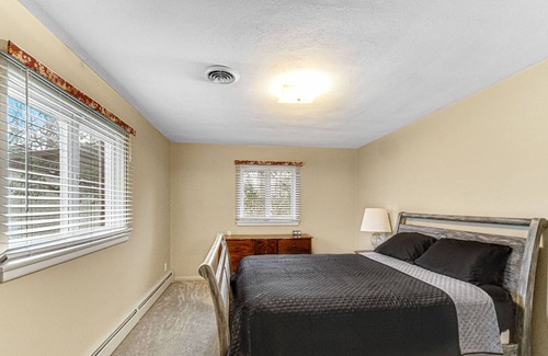 Ottawa Casa | Country Charmer - Starved Rock, downtown Ottawa