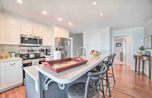 New Concord Casa | Country-Chic Home w/ Fire Pit, Steps to Lake!