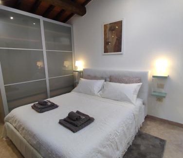 Pistoia Casa | Country Chic Pistoia-casa in campagna giardino, parking