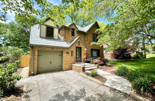 Benson Casa | Country Club Charm