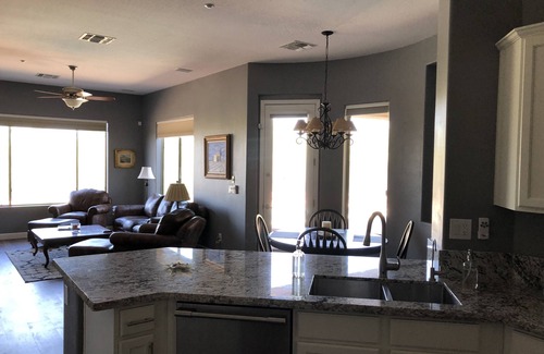 Anthem Country Club Casa | Country Club Home with Great Views