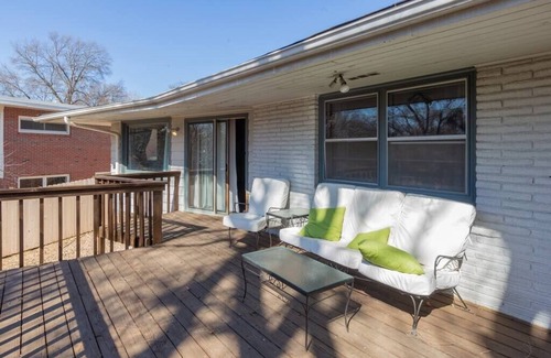 Lincoln Casa | Country Club House! S
