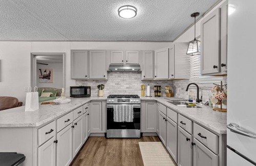 Knox City Casa | Country Comfort 4BR-2BA, New Reno, Patio, Fenced Yard, BBQ