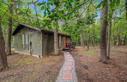 The Woods Cabina | Country Comfort -country Escape!