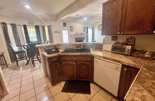 Seagoville Casa | Country Style Comfy Living in Texas