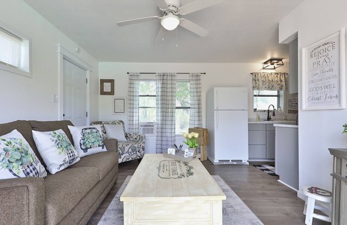 Potosi Casa | Country Cottage By the Pool