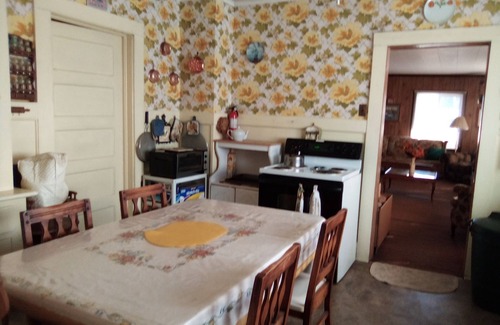 Westwood Casa | Country Cottage - Familia- escapada que admite mascotas !!! 1 800 824-6322