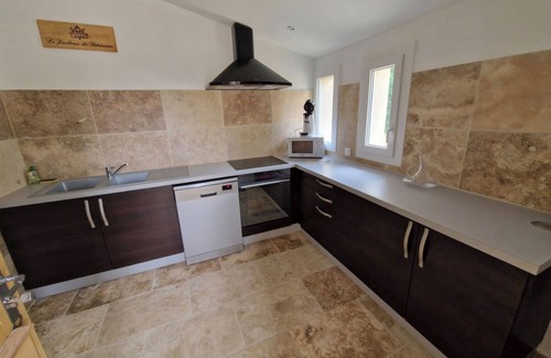 Gardonne Casa | Country cottage