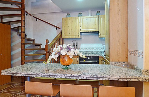 Vitigudino Cabaña | Casa Rural Antonio 6 personas en Las Arribes de Salamanca, WIFI y Parking GRATIS