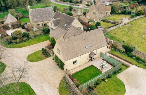 Farmington Casa | Country Cottage in Heart of the Cotswold