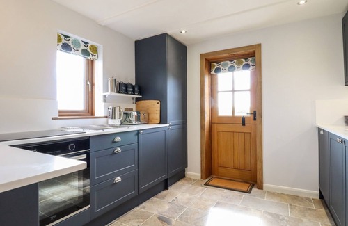 St Mary's Bay Cabaña | Country cottage, tranquil Romney Marsh. Views, large outside space