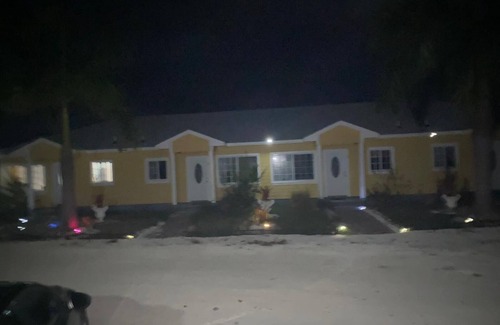 Clarence Town Apartamento | Country Cove