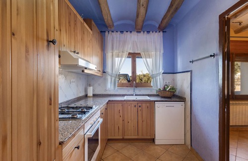 Sant Jaume dels Domenys Casa | Casa rural 'Cal Cabrer' con vistas a la montaña, piscina privada y Wi-Fi