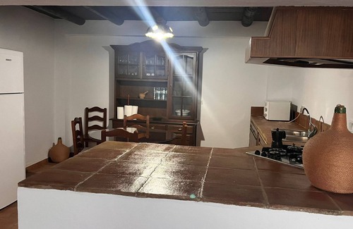 Villanueva del Trabuco Villa | Casa rural 'Cortijo Borreguero' con vistas a la montaña, piscina privada y Wi-Fi