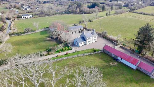 Bruckless Casa | Country Farm House
