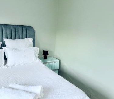 Delmas Casa | Country Farm House