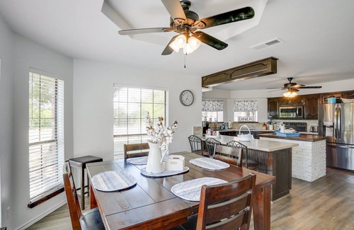 Era Otro | Country Farmhouse,13 minutes from Restaurants in Denton