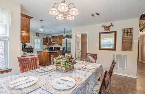Magnolia Casa | Country Getaway Magnolia Forest Home in10 Acre Lot