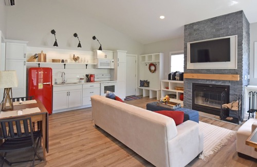 Georgetown Casa | País escapa, perfecto para el fanático de Notre Dame.
