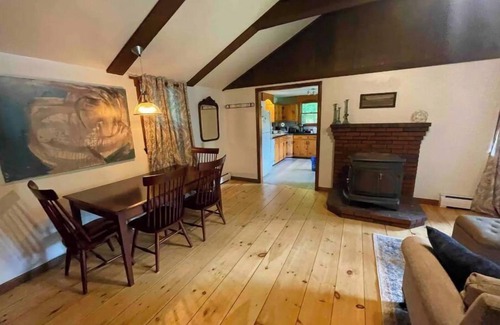 Acton Casa | Country getaway