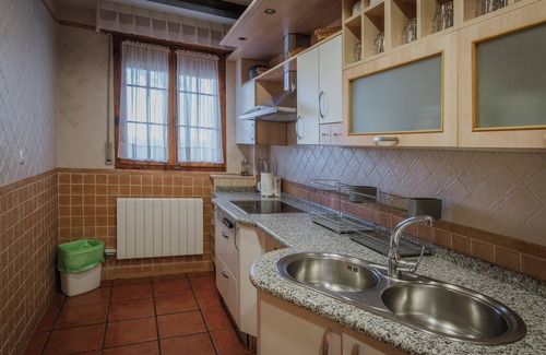 Santa Maria del Campo Casa | Casa rural 'Casa Villa Gomez' con terraza privada, jardín privado y Wi-Fi
