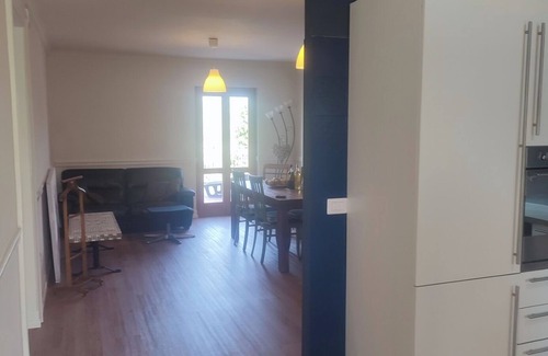 Monsampolo del Tronto Casa | casa de campo en el verde de la vegetación mediterránea