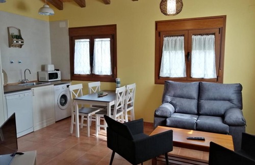 Sotillo del Rincon Casa | Casa rural 'El Aterpe 4' con vistas a la montaña, jardín privado y Wi-Fi