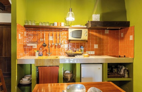 Braojos Casa | Casa rural 'Alojamiento Perseus' con vistas a la montaña, balcón y Wi-Fi