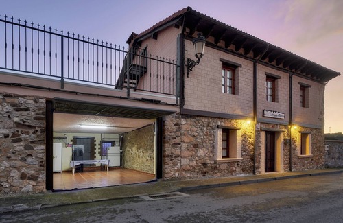 Villanueva de Arriba Casa | Casa rural 'La Majada Palentina' con vistas a la montaña, terraza privada y Wi-Fi