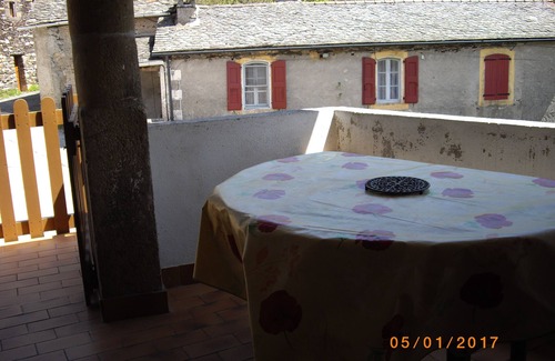 Rousses Casa | Cevennes casa de campo -Todos comodidad Capacidad para 9 personas
