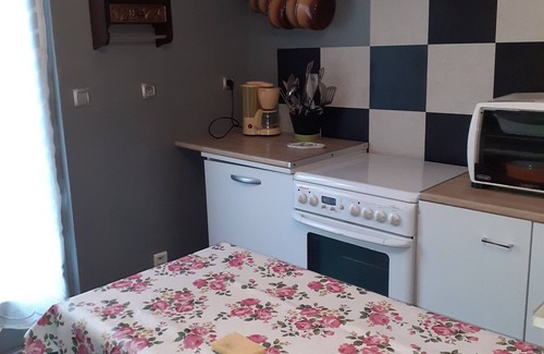 La Chaussee-sur-Marne Casa | Country house near Châlons en Champagne/ Reims/Vitry le Francois /Vatry