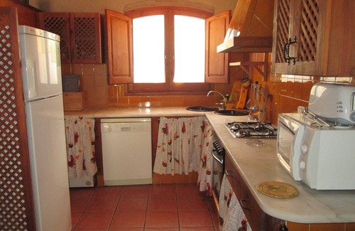Olesa de Bonesvalls Cabaña | Casa de campo a 32 km. de Barcelona con WiFi gratis, BBQ ideal trekking