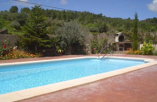 Olesa de Bonesvalls Cabaña | Casa de campo a 32 km. de Barcelona con WiFi gratis, BBQ ideal trekking