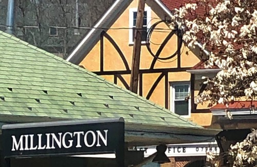 Millington Casa | Country home; hiking, biking, train, brew pub. Artist studio, lge sunny rooms