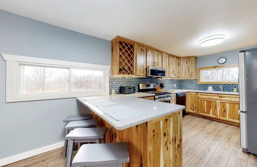 Dundee Casa | Country Home just minutes from multiple Finger Lakes!