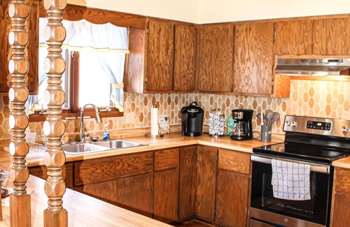 Kendall Casa | Country home with no pet fees!!