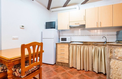 La Pobla de Benifassa Casa | Casa rural 'Casa Yayo' con vistas a la montaña, balcón y Wi-Fi
