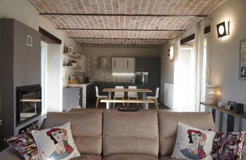 Castelletto d'Erro Casa | Country House in Alto Monferrato