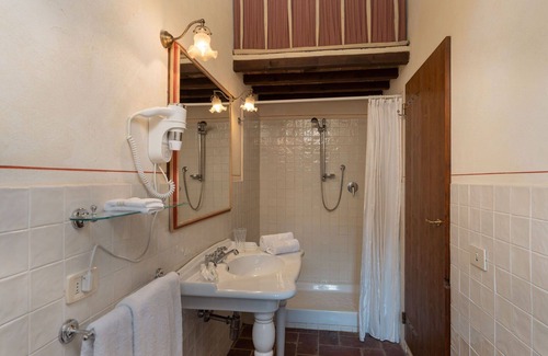 Borgo San Lorenzo Otro | Country House / Farm House en Poggiolo-salaiole con 6 habitaciones, capacidad 14