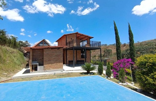 Loja Casa | Casa de campo, ¡A 10 minutos de Vilcabamba! (El Valle de la Longevidad)