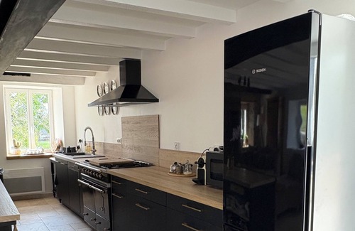 Lanobre Casa | Country house, 136 M2, living room 50 M2, 2 bedrooms, 2 living rooms, Cantal