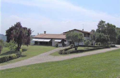 Susegana Cabina | Country House Accommodation on Dreamway Path - Colfosco di Susegana TV, Veneto, Italy
