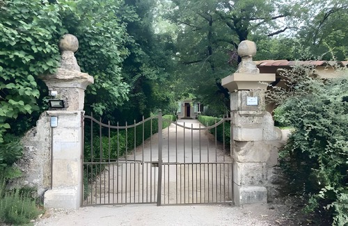 Denat Casa | Casa rural 'Armande' con piscina privada, Wi-Fi y aire acondicionado