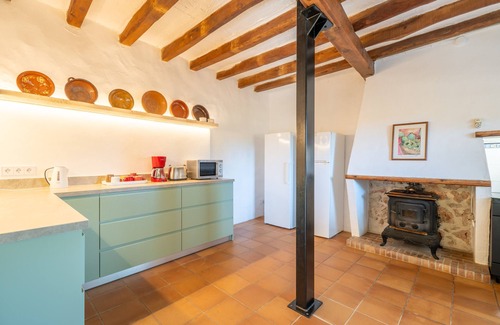 Felanitx Villa | Casa rural 'Can Menut' con vistas a la montaña, Wi-Fi y aire acondicionado
