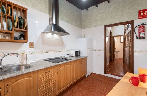 Hermigua Casa | Casa rural 'Casa Afortunada' con vistas al mar, balcón y Wi-Fi