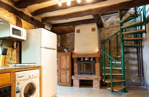 Revelillas Casa | Casa rural 'Casa Del Valle Perdido 1' con vistas a la montaña, terraza compartida y Wi-Fi
