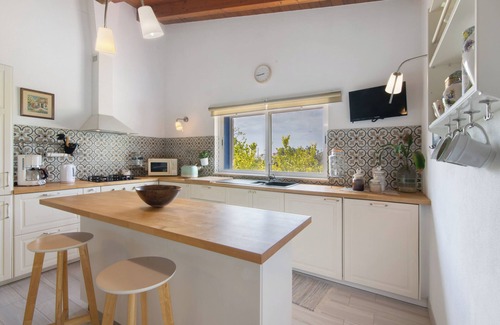 Tavira Villa | Casa rural 'Casa Da Eira - Quinta Do Mestre' con terraza privada, Wi-Fi y aire acondicionado